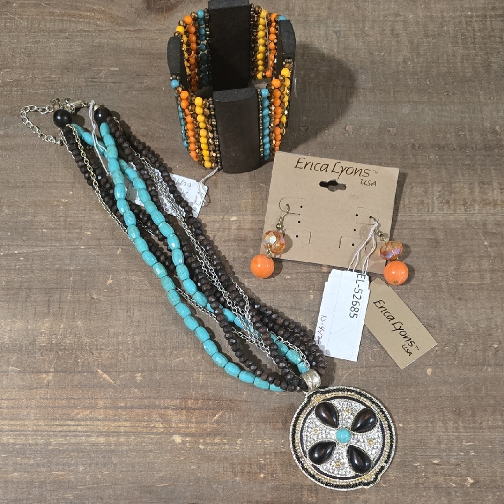 Erica Lyons Turquoise and Black Beaded Jewelry Set
